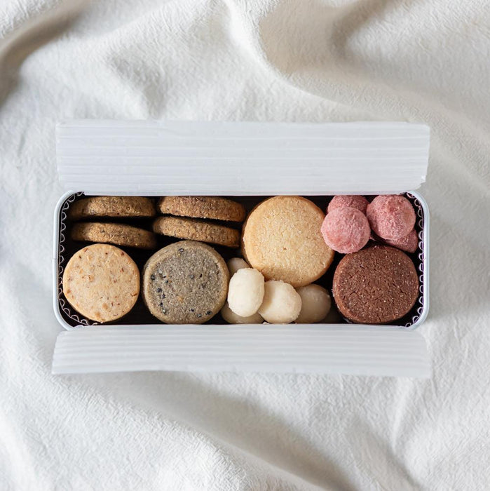 〈i plant.〉 Vegan Cookie Assortment Tin